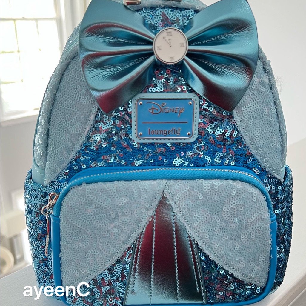 Loungefly Cinderella Sequin Mini Backpack Exclusive 2022 Disney Limited Edition